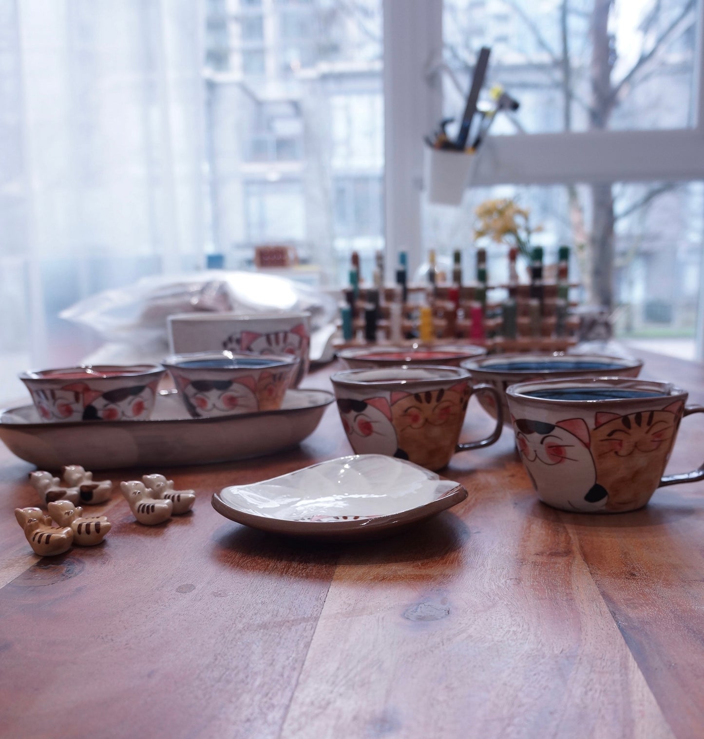 Hasami Ware Cat Large Donburi Bowl