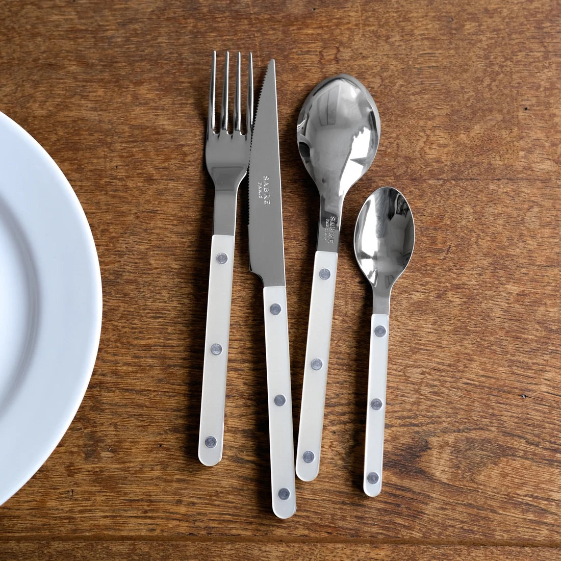 Sabre Paris | Bistrot Pearly White Collection