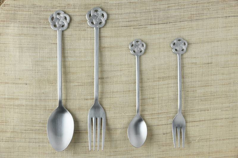Tsubamesanjo | Mizuhiki Knot Fork & Spoon (Silver)