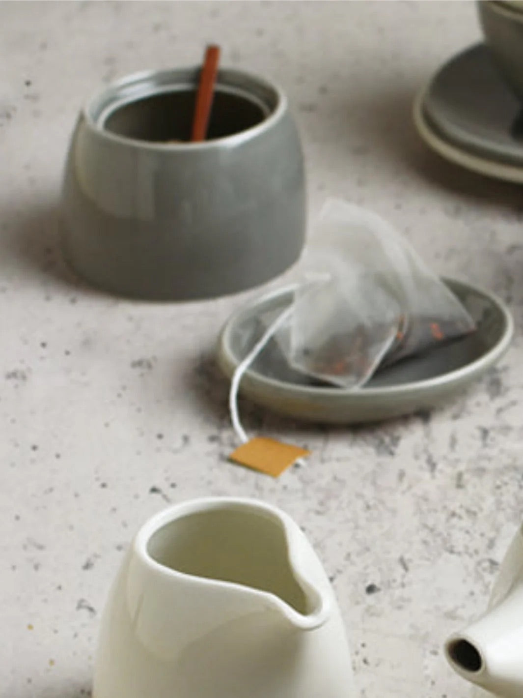 Kinto Topo Teapot 400ml(2 Colors)