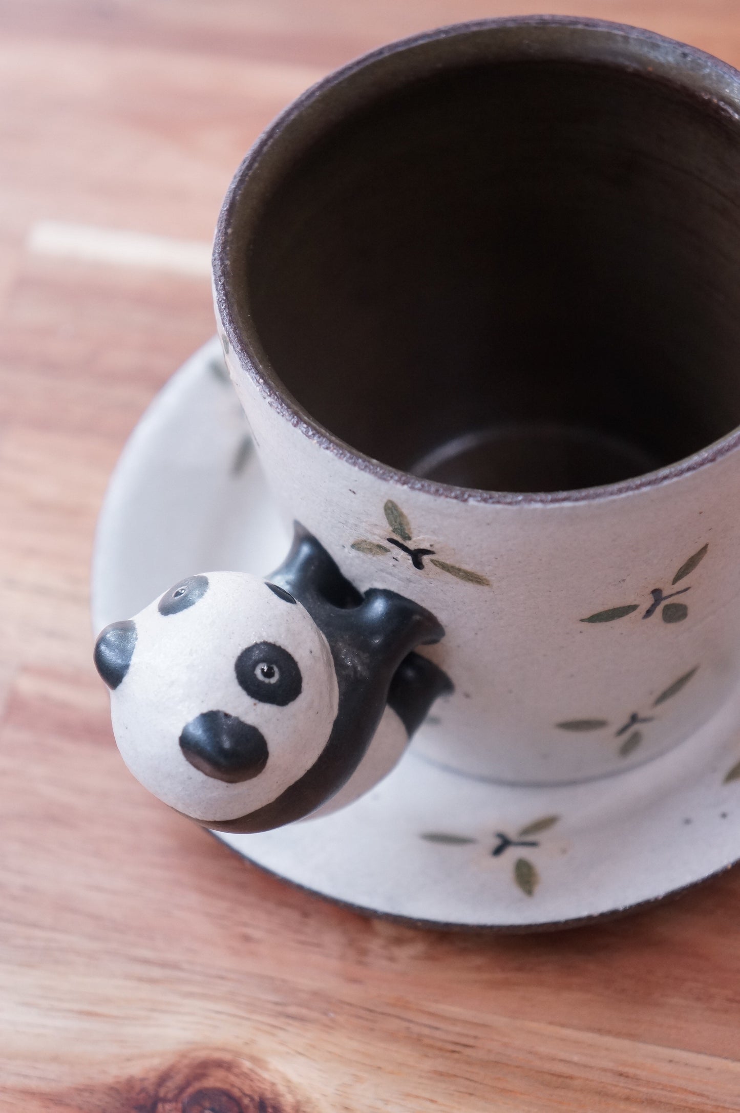 Jingdezhen | Erli | Panda Style Mug & Saucer | Leaf