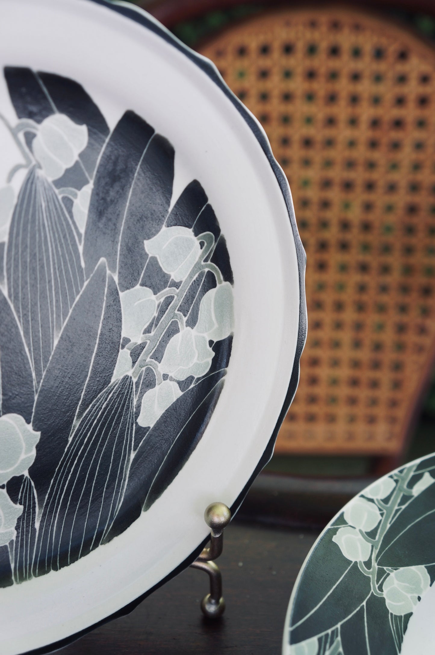 Jingdezhen | Xiaoxi | Handmade Lily of the Valley Collection - Deep Plate