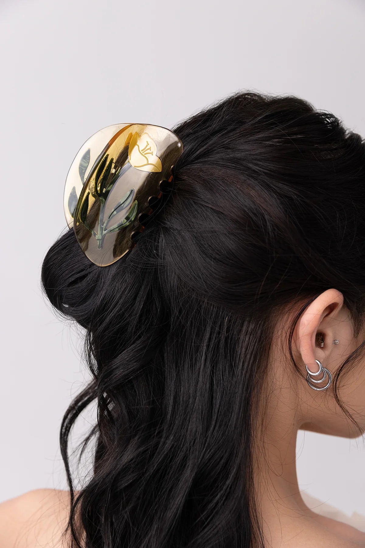 Winona Irene|Buttercup Claw