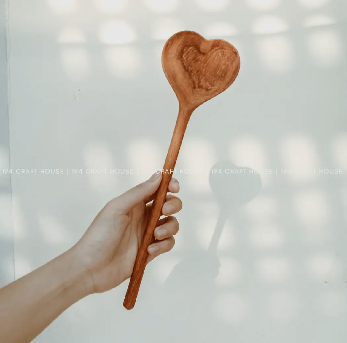 194 Craft House - Large Wooden Heart Shaped Spoon