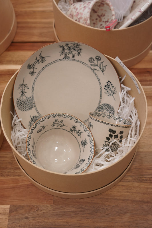 Mother‘s Day Gift Set - Xinying Dinner Set