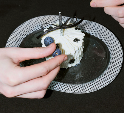 Eding | Checky Series Black & White oval plate