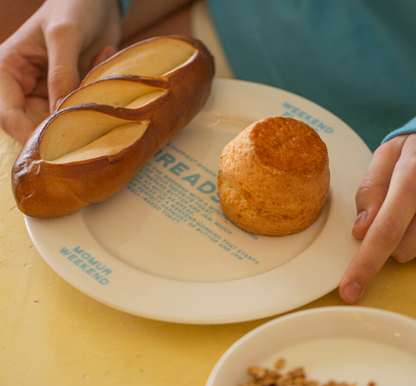 Momur | Weekend 5 Bread Plate