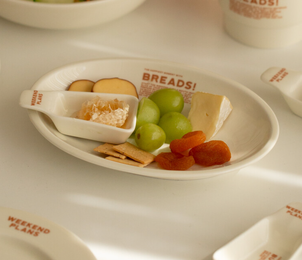Momur | Weekend 8 Bread Oval Small Bowl