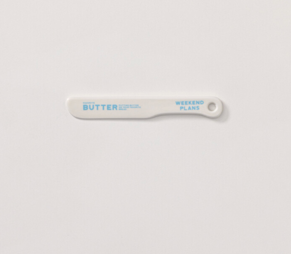 Momur | Weekend 5 Butter Knife