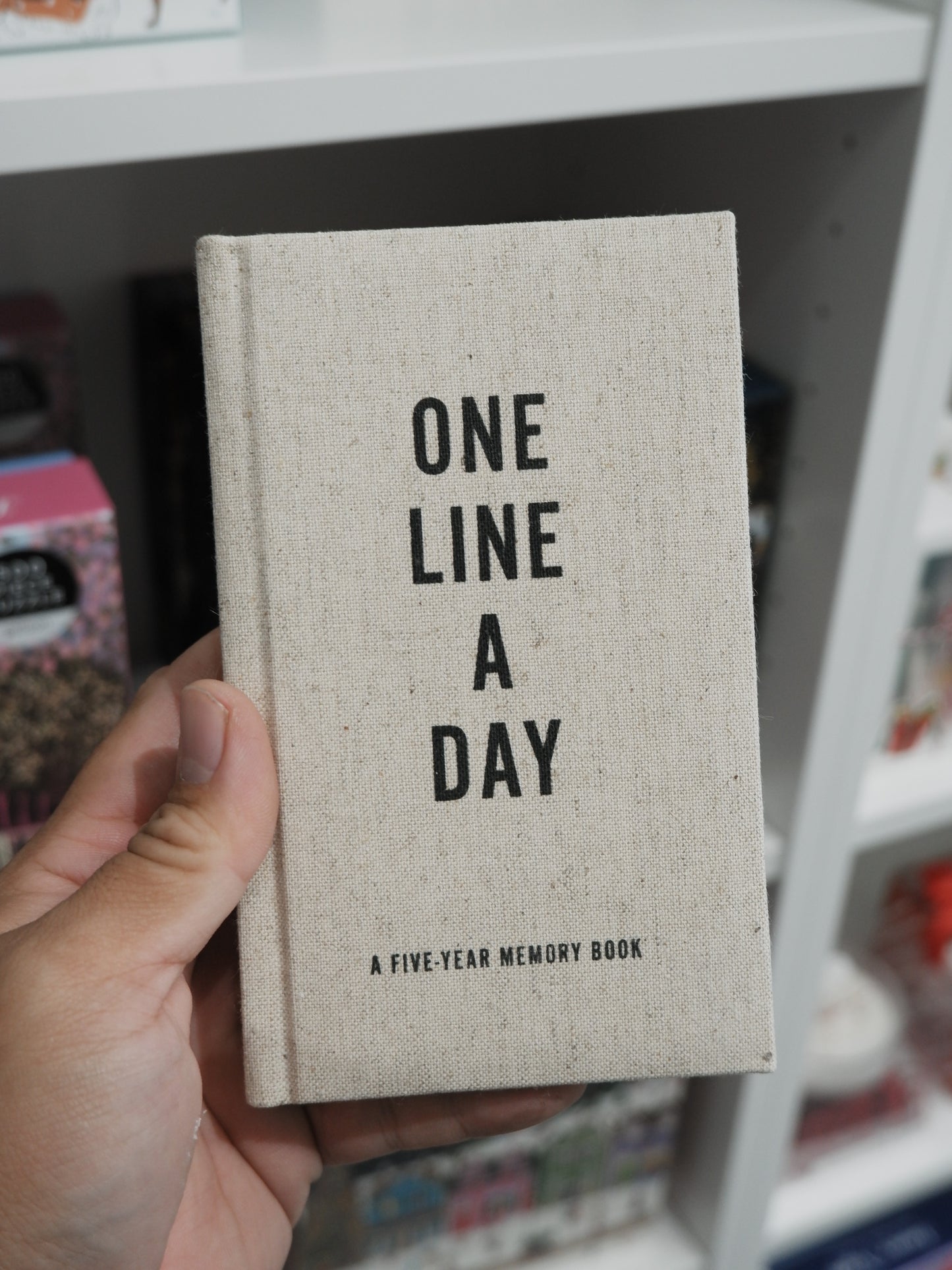Canvas One Line a Day - A Five Year Memory Book
