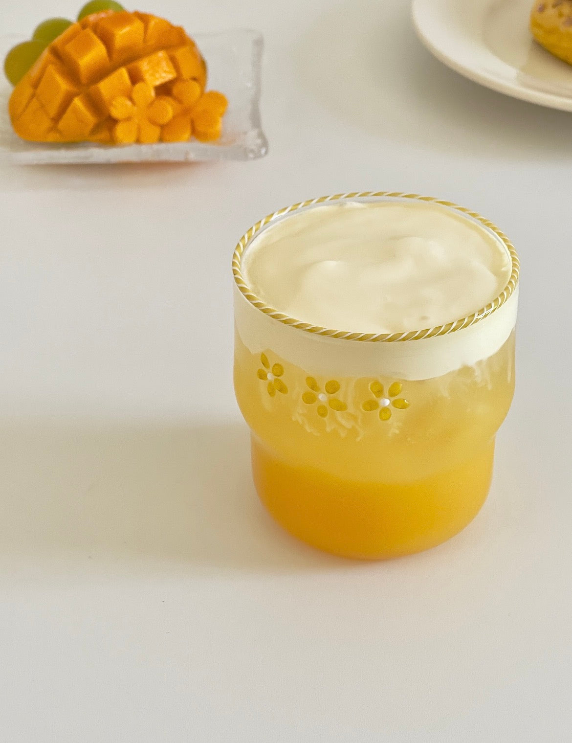 Lumiland｜Yellow Flower Glass Cup