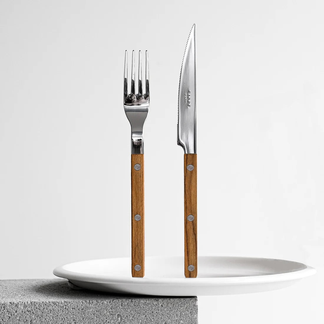 Sabre Paris | Bistrot Teak Shiny Collection
