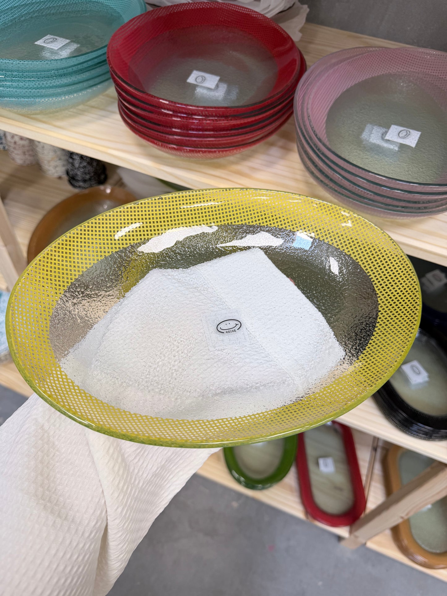 Eding | Checky Glass Almond Deep Plate