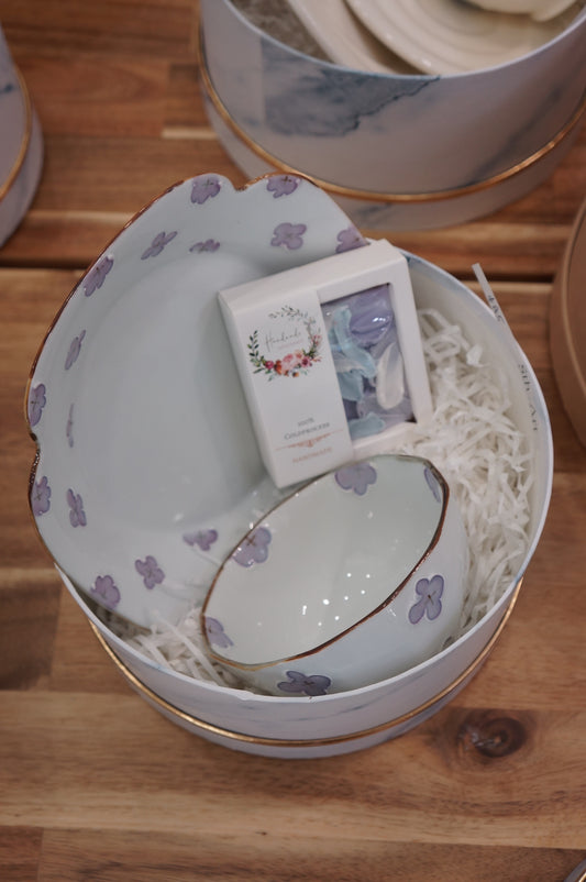 Mother‘s Day Gift Set - Purple Flower + Handmade Soap Set