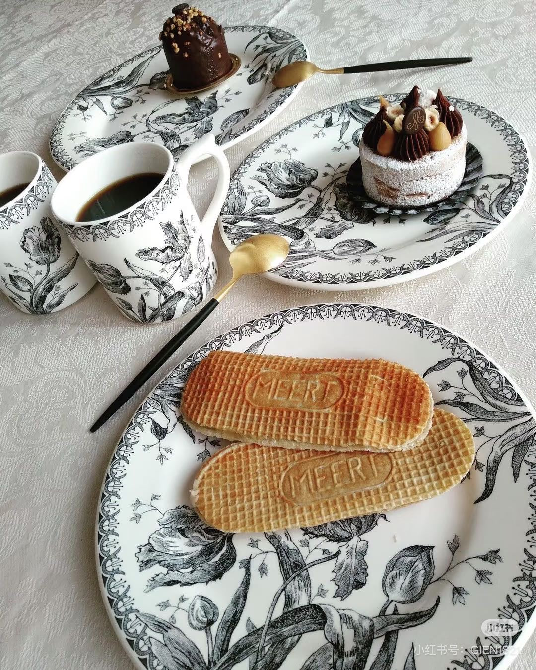 Gien Tulipes | Dessert Plate