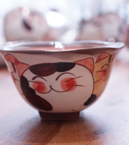 Hasami Ware Cat Dish Bowl Pink