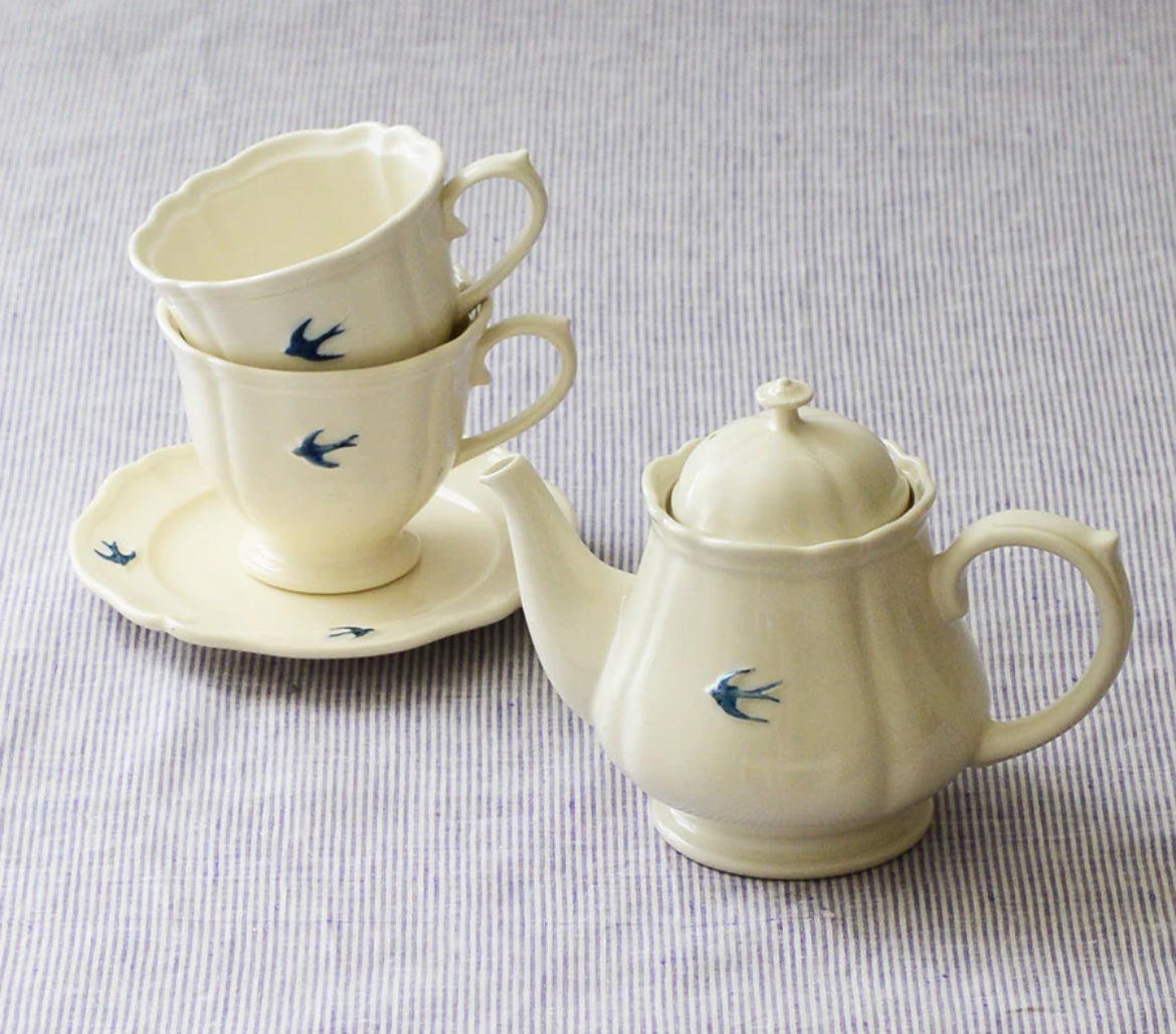 Studio M‘ | Early Bird Tableware - Teapot