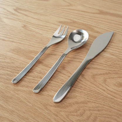 Yanagi Sori Designer |  Dessert Knife