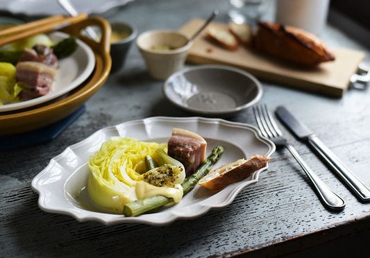Studio M | Manoir 27cm Oval Plate (3 colors)