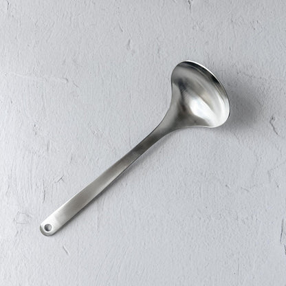 Yanagi Sori Designer |  Sauce Ladle