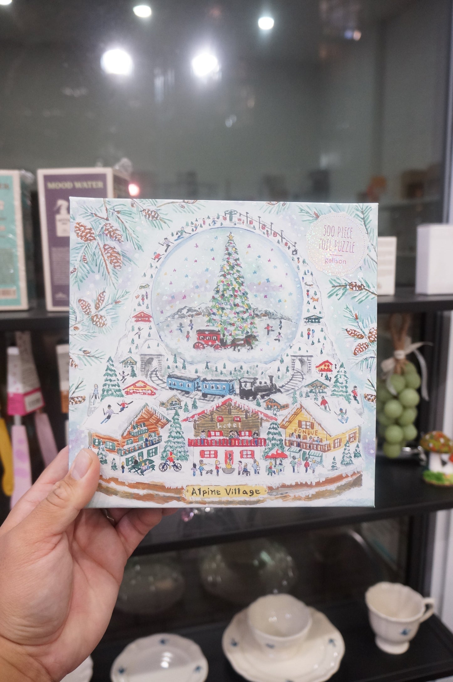 Galison -  Alpine Village Snowglobe 500 pcs Puzzle