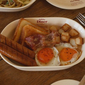 Momur | Weekend 7 Diner Oval Bowl