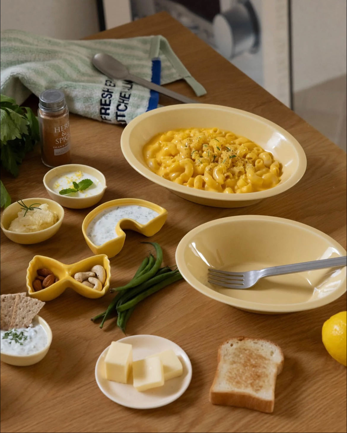 Momur | Weekend 13 Lemon Oval Bowl Large