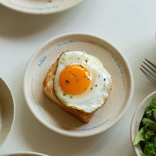 Momur | Weekend 12 Round Plate Small