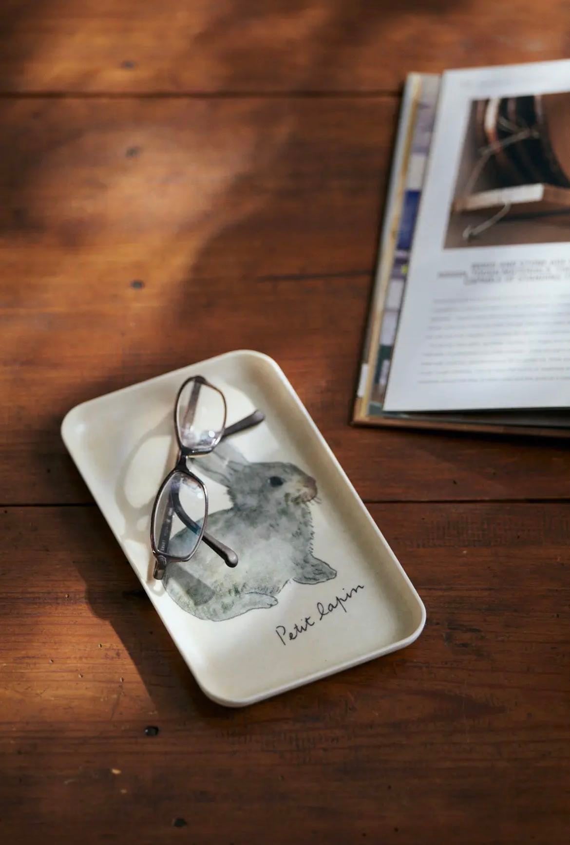 Rabbit Tray