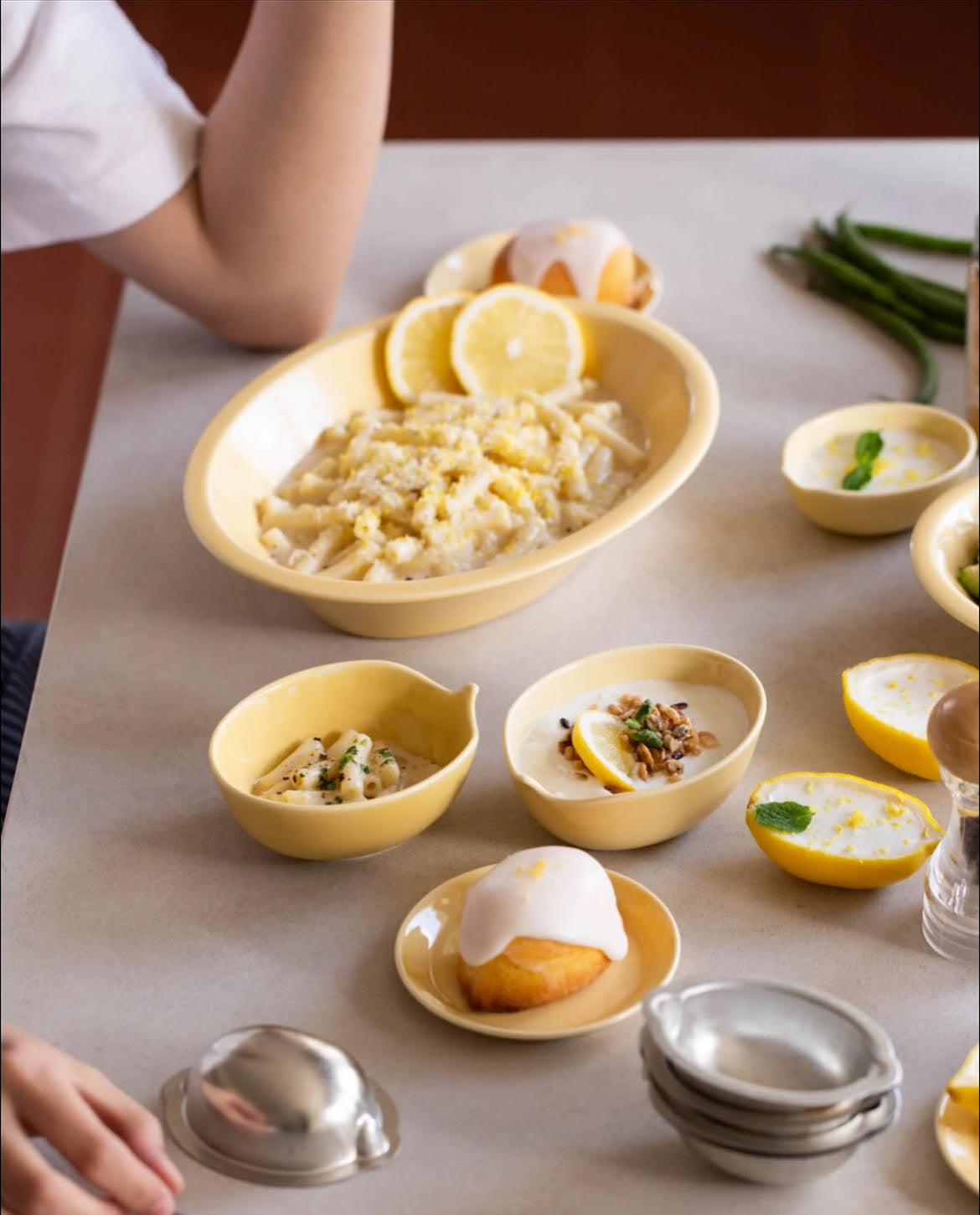 Momur | Weekend 13 Lemon Oval Bowl Large