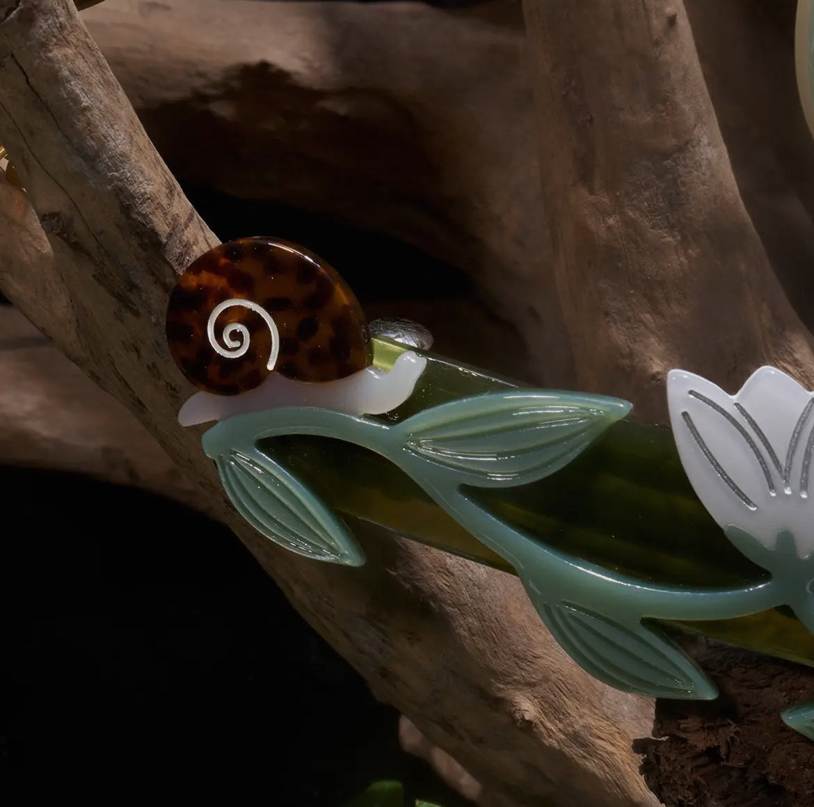 Winona Irene｜Broceliande French Barrette with Lotus and Snails