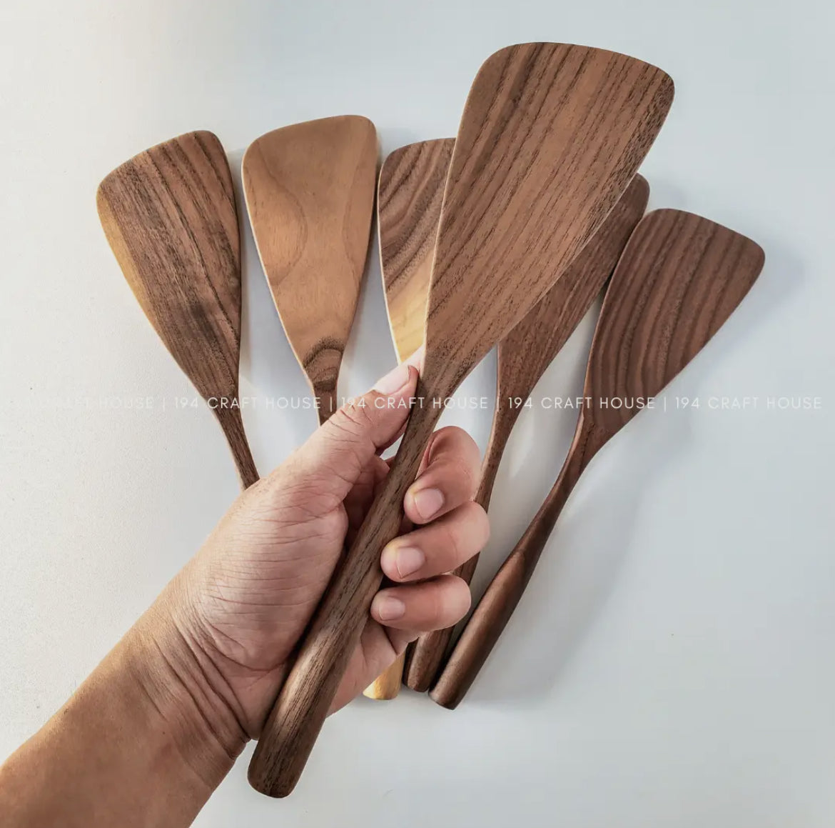 194 Craft House - Walnut Wood Spatula