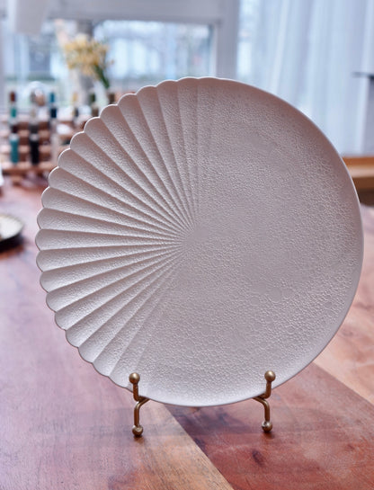 Arita Ware | White Pearl Bubble Pattern Plate - Round Plate