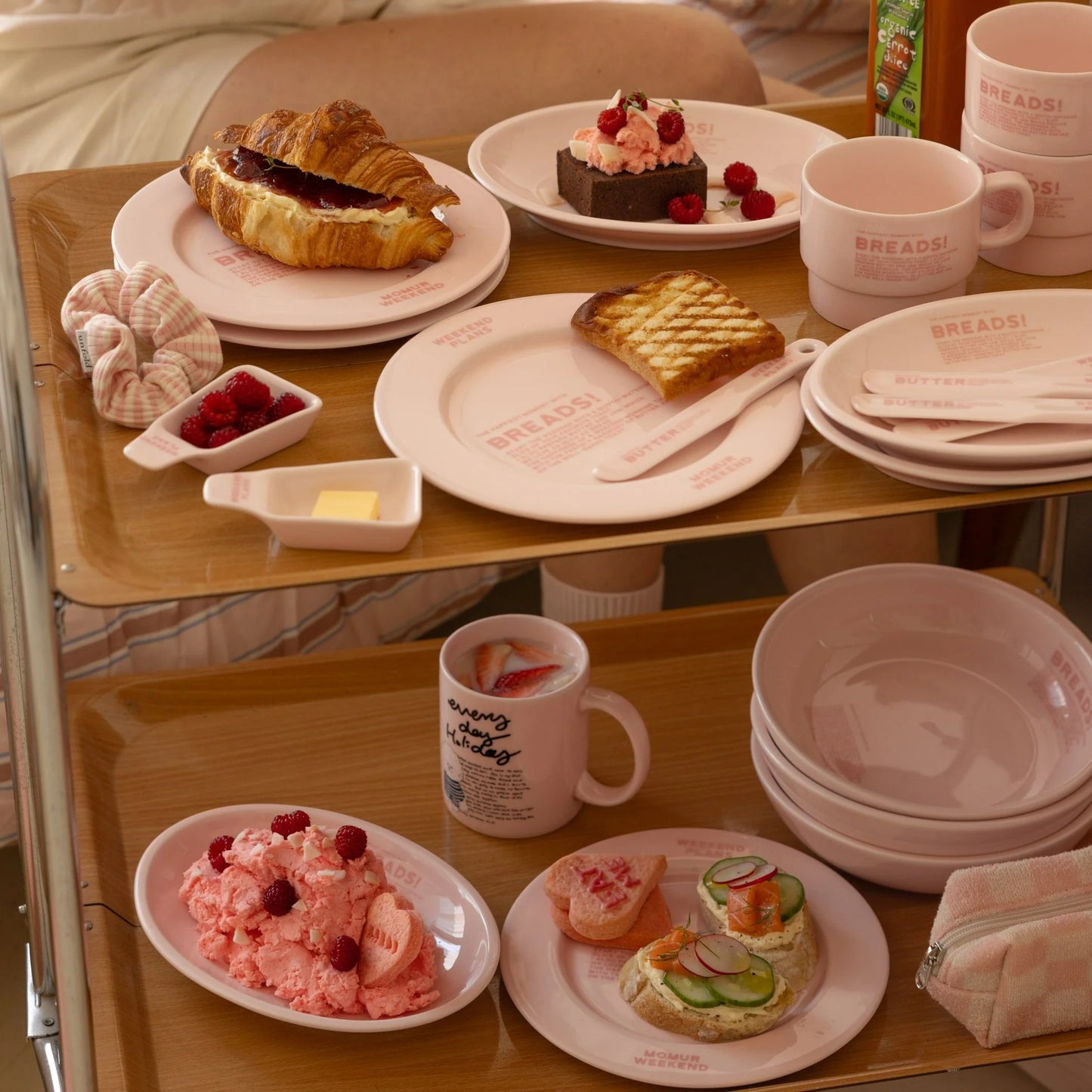 Momur | Weekend 6 Bread Plate（2 colors）