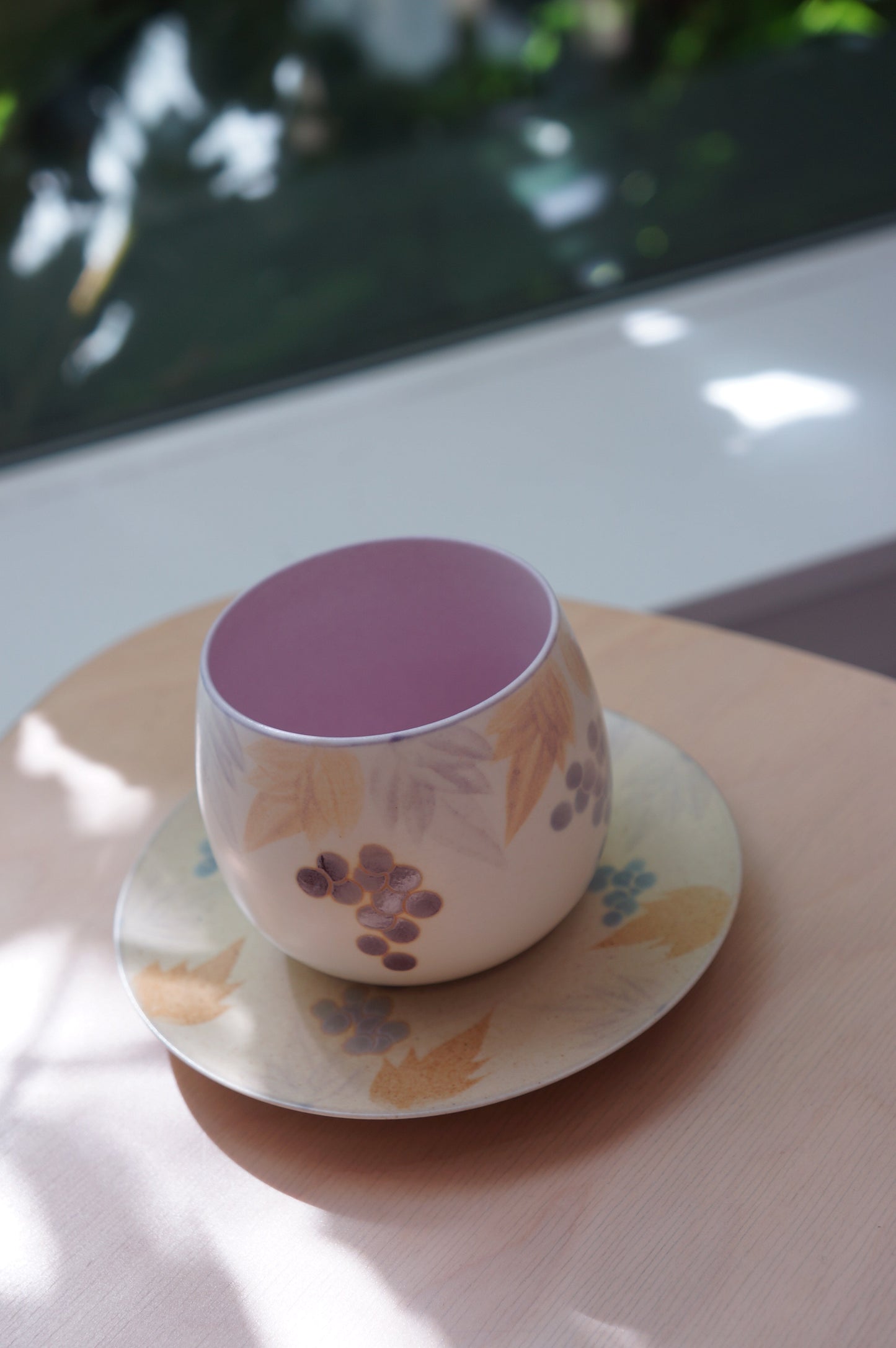 Jingdezhen | Sishuang | Grapes Egg Latte Cup & Saucer - Purple Narrow Mouth