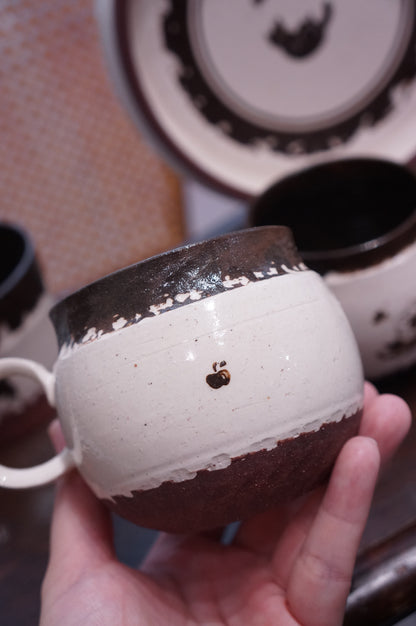 Jingdezhen | Bao's Studio | Mug Cat Style 1