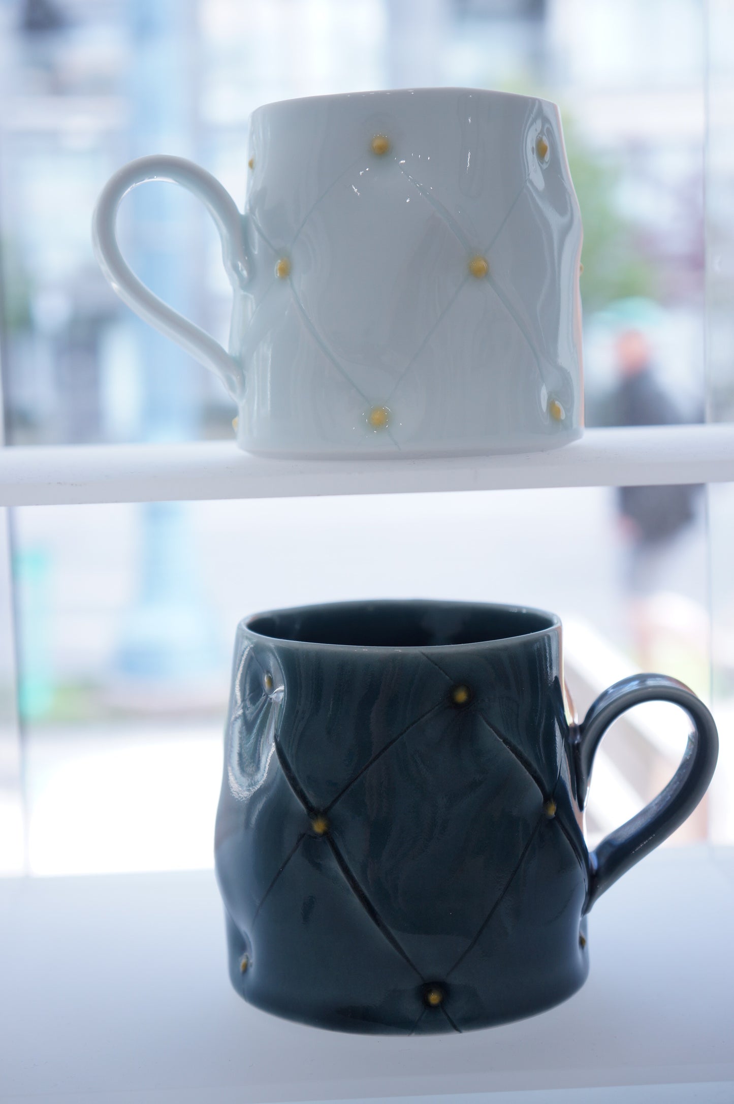 Jingdezhen | Daojin | Diamond Pattern Leather Style Mugs (2 Colors)