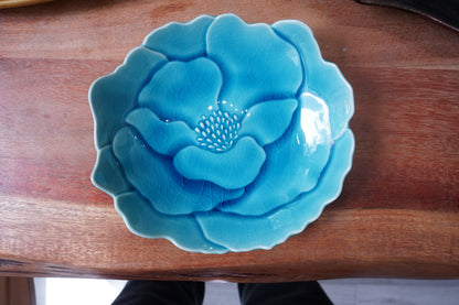 Seto Ware | Flower Plate - Blue Peony