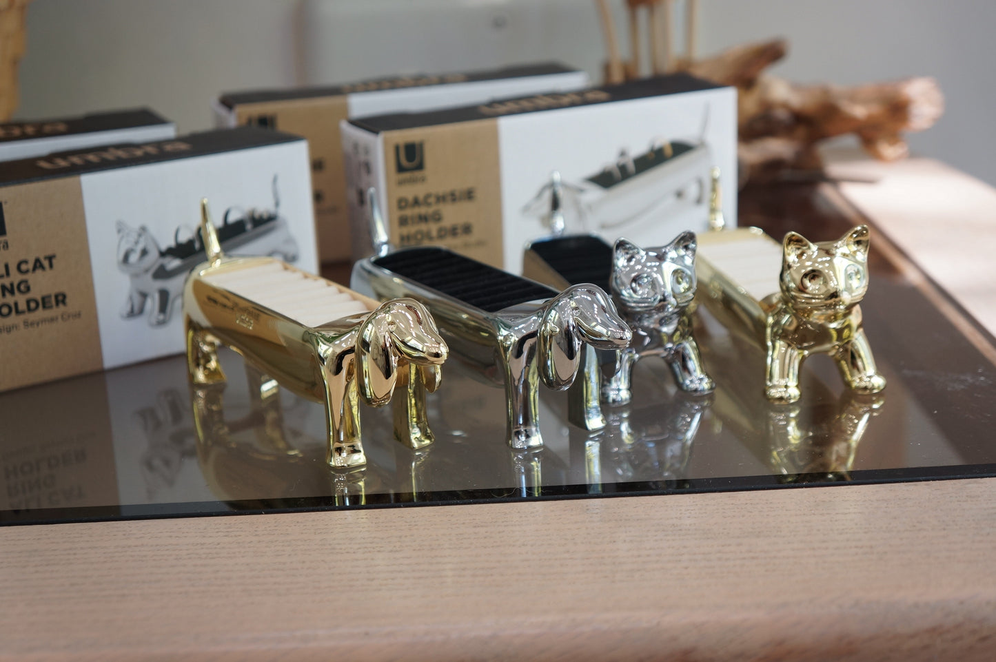 Umbra | Dachsie Ring Holder Cat