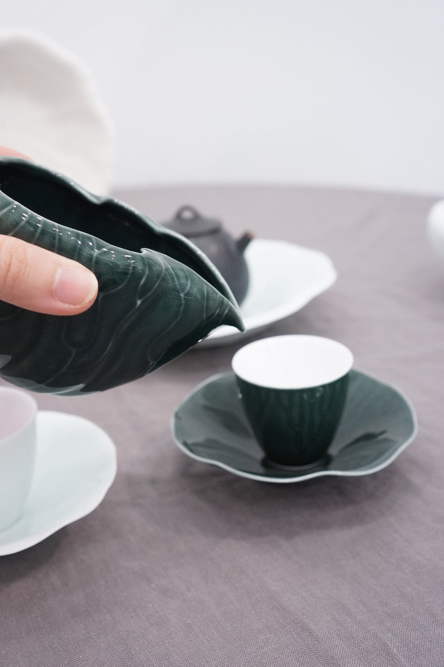 Jingdezhen | Gezhan | Lily Pad Tea Cup with Saucer Pair Set