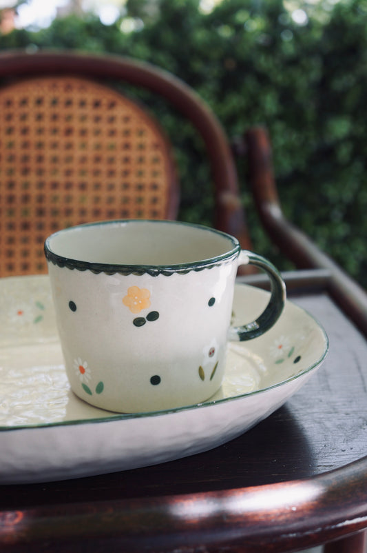 Qiuzishu | Handmade Flower Collection - Mug (Green Edge)