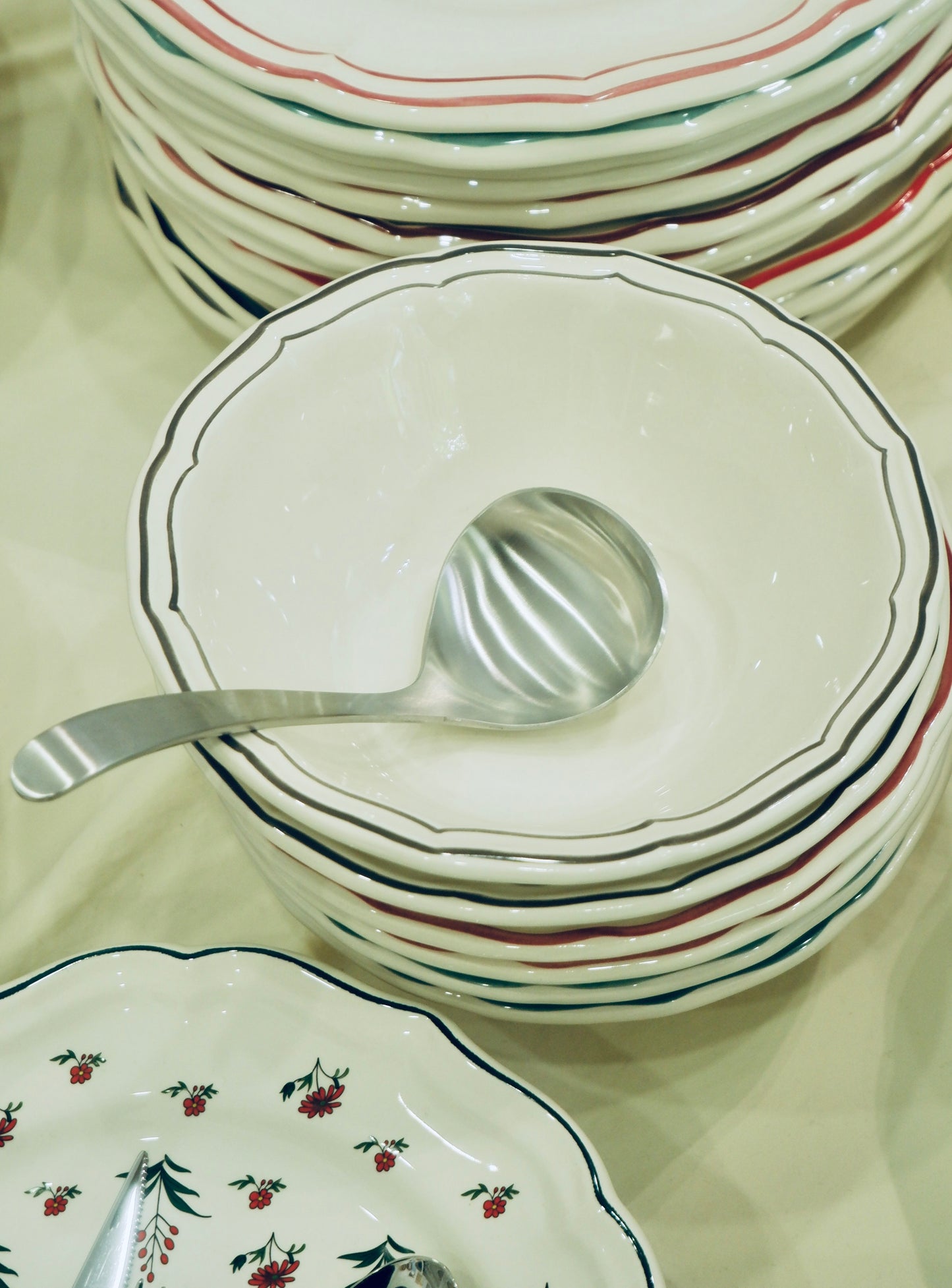 Yanagi Sori Designer |  Sauce Ladle