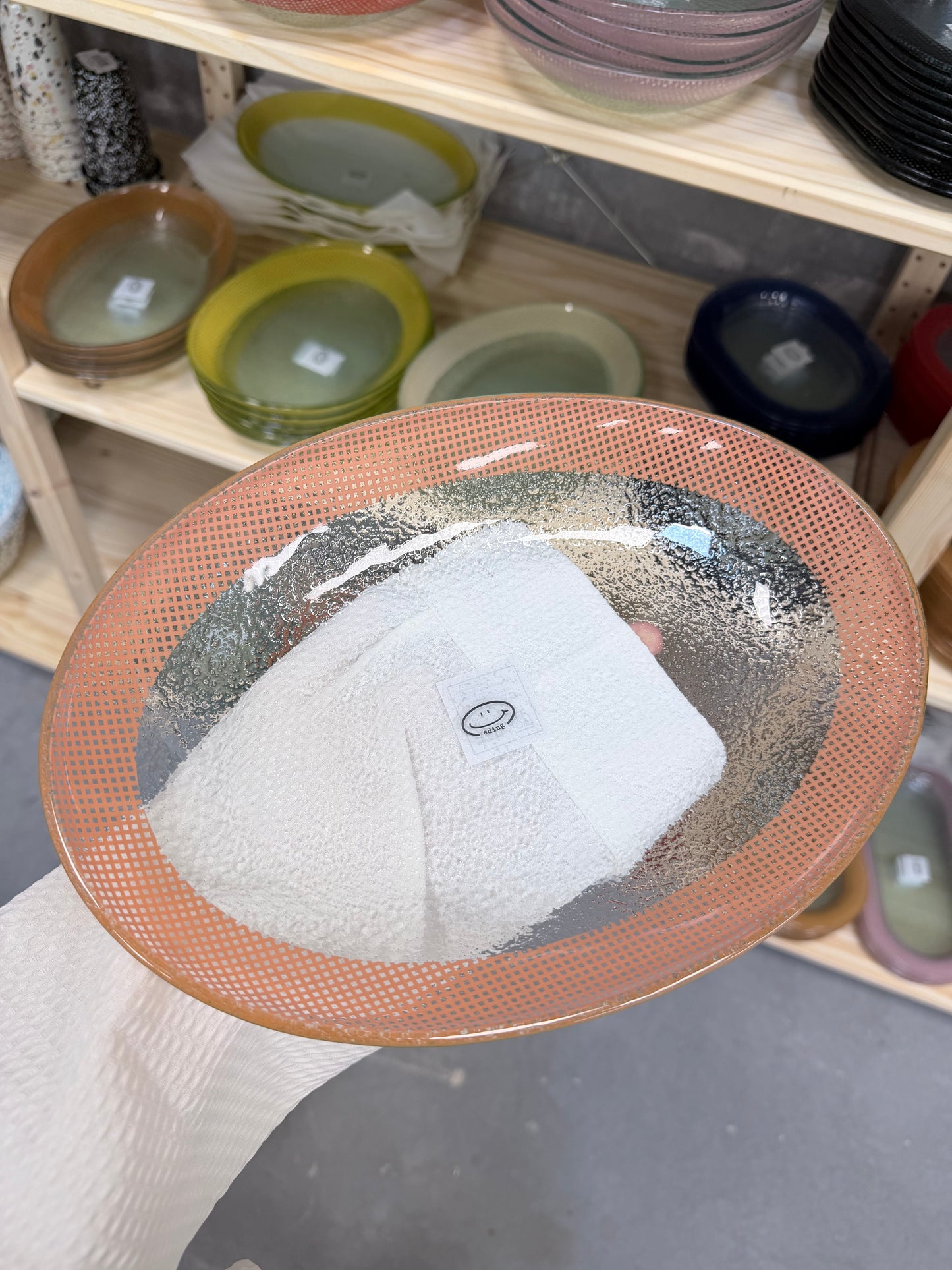 Eding | Checky Glass Almond Deep Plate