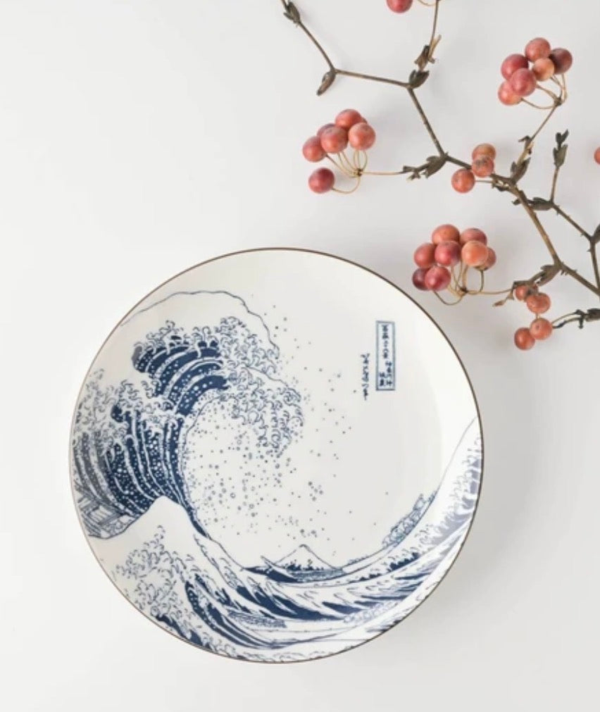 Mino Ware The Great Wave Pattern Coupe Plate