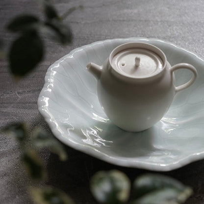 Jingdezhen | Gezhan | Lily Pad Plate