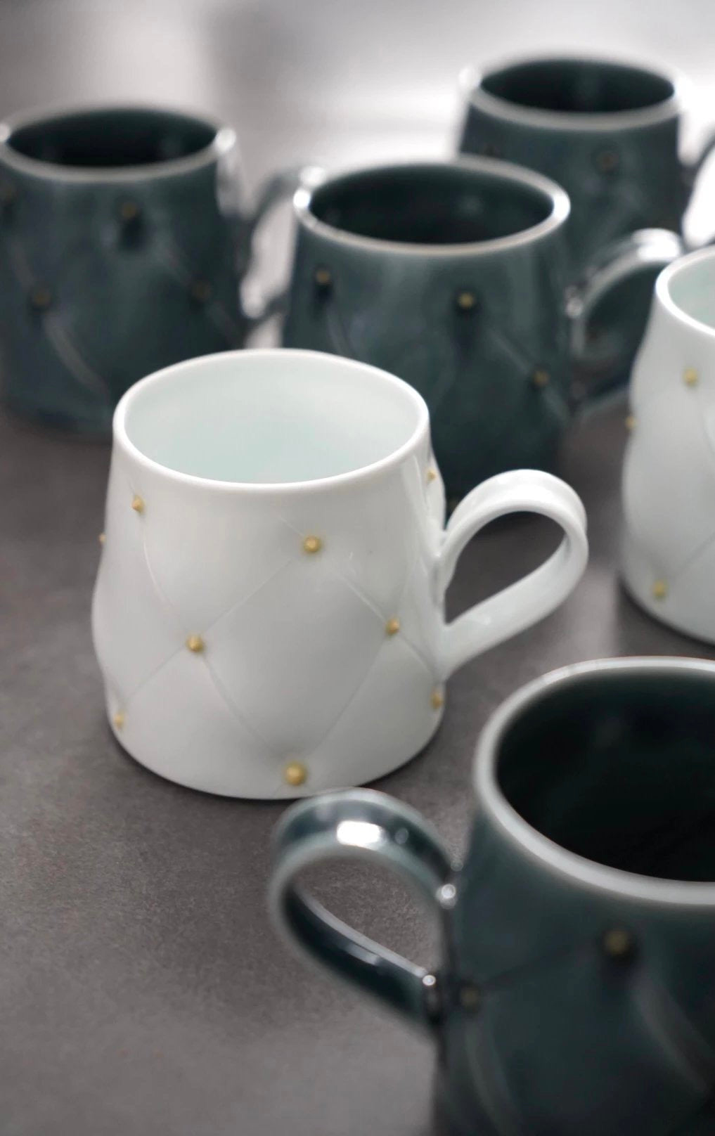 Jingdezhen | Daojin | Diamond Pattern Leather Style Mugs (2 Colors)