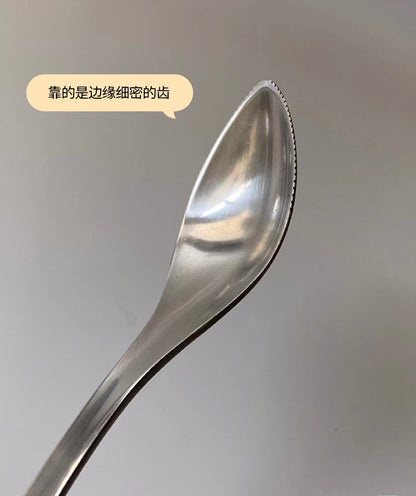 Yanagi Sori Designer |  Fruit Spoon