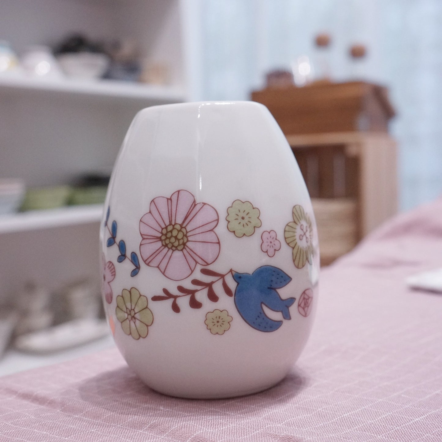 Kutani ware | Bird & Flower Series Vase Pink