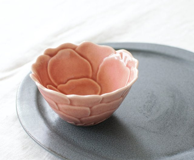 Seto Ware | Flower Bowl - Pink Peony