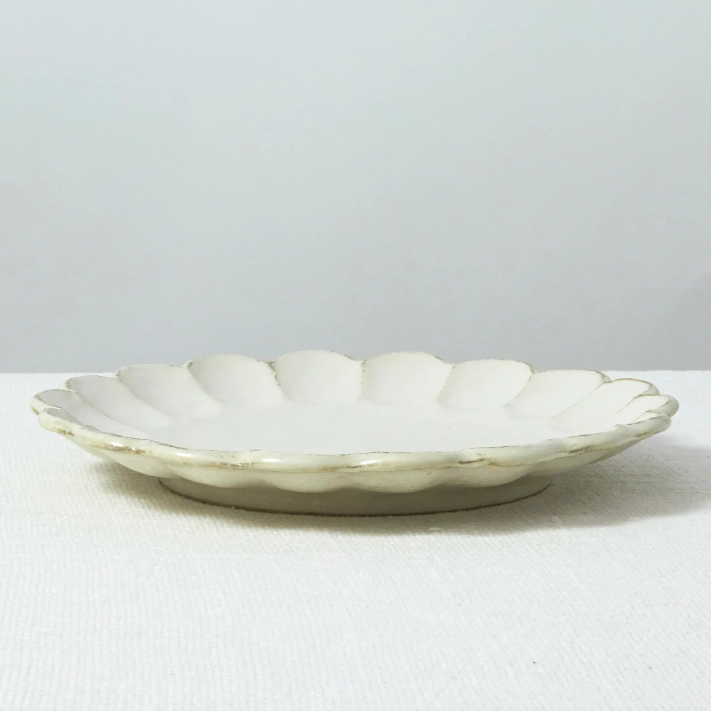 Blut's | Rinka White 24cm Plate